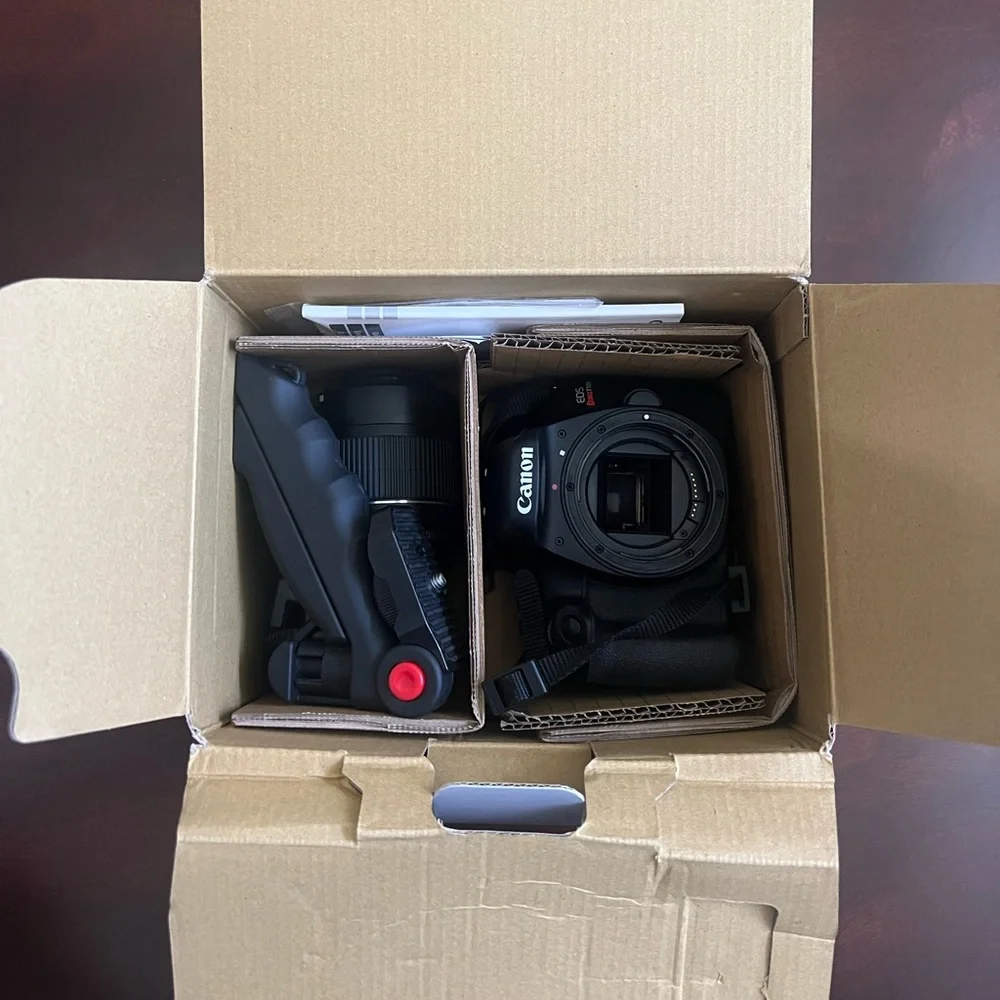 Canon EOS Rebel T100